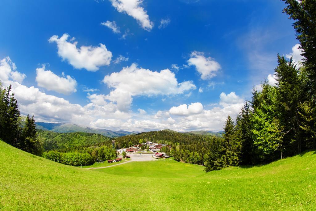 Hotel Sachticka バンスカー・ビストリツァ エクステリア 写真