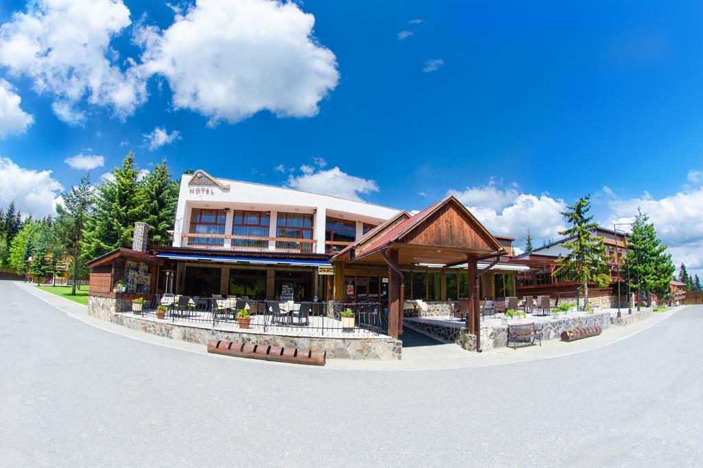 Hotel Sachticka バンスカー・ビストリツァ エクステリア 写真