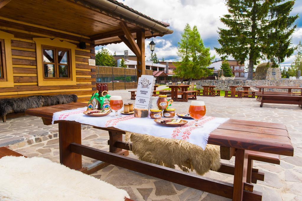 Hotel Sachticka バンスカー・ビストリツァ エクステリア 写真